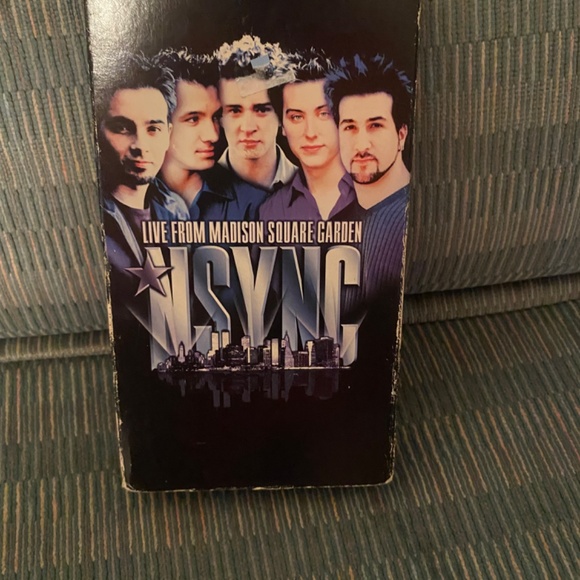 VHS Player And Tapes - Picture 16 of 16